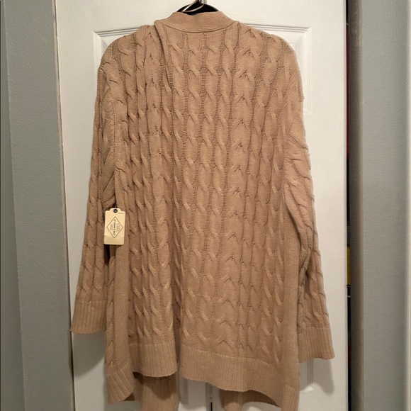 St. John's Bay Cable Knit Cardigan in Beige - Picture 5 of 7